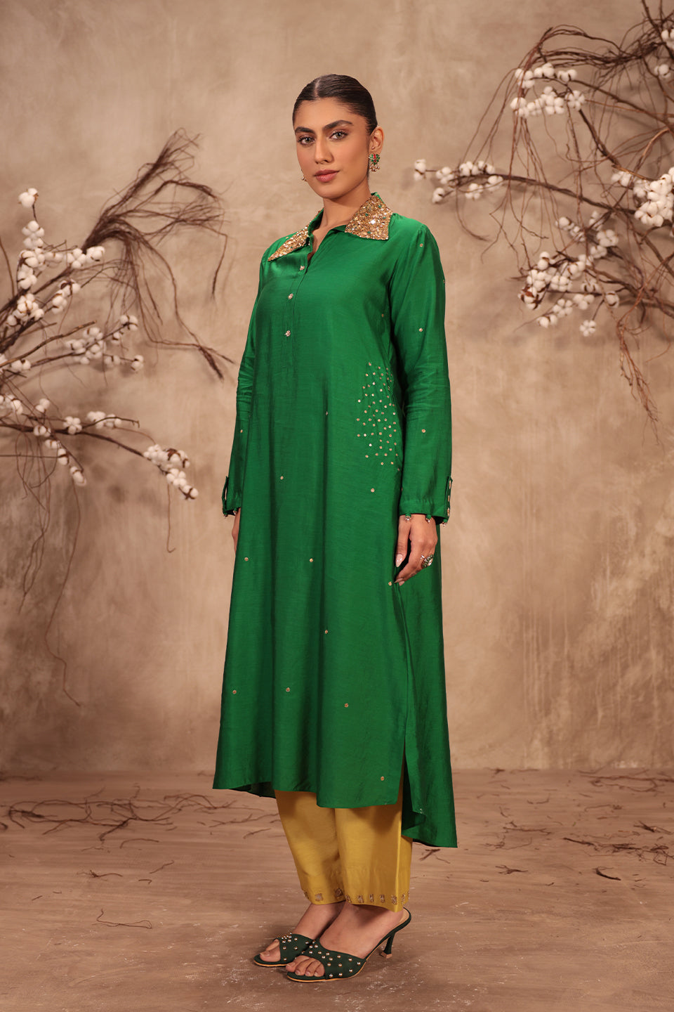Nazakat Green Collar Kurta Set