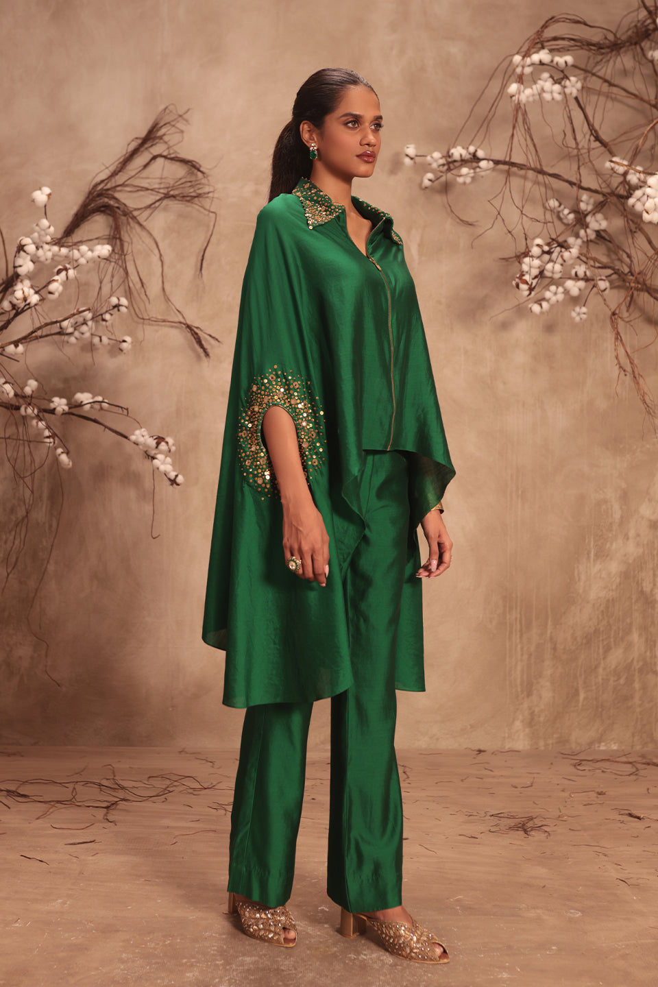 Nazakat Green Cape Set