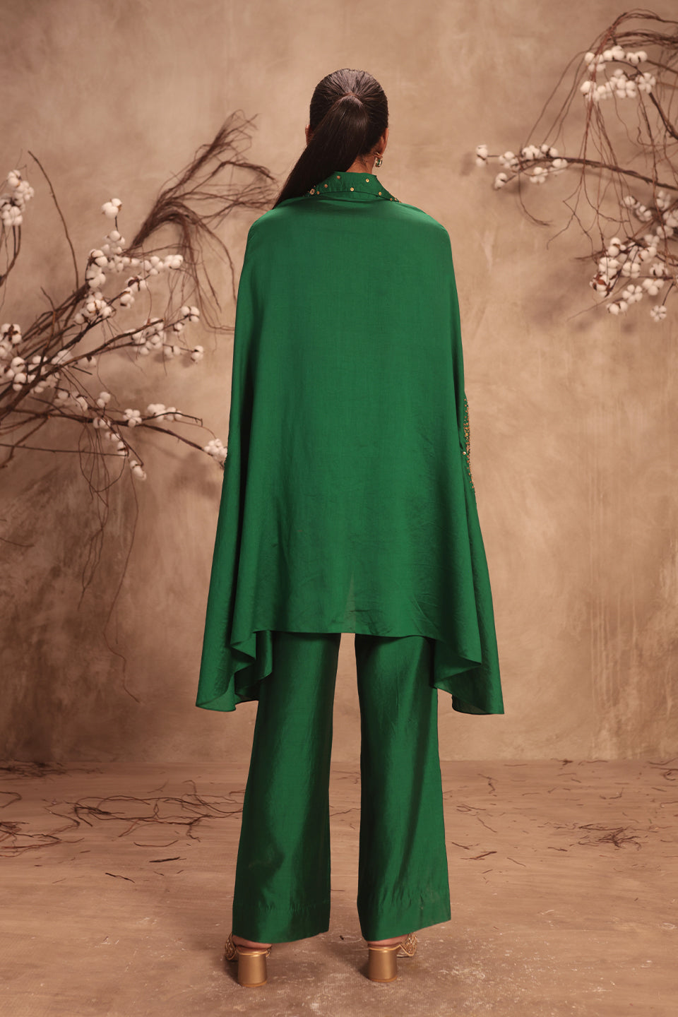 Nazakat Green Cape Set
