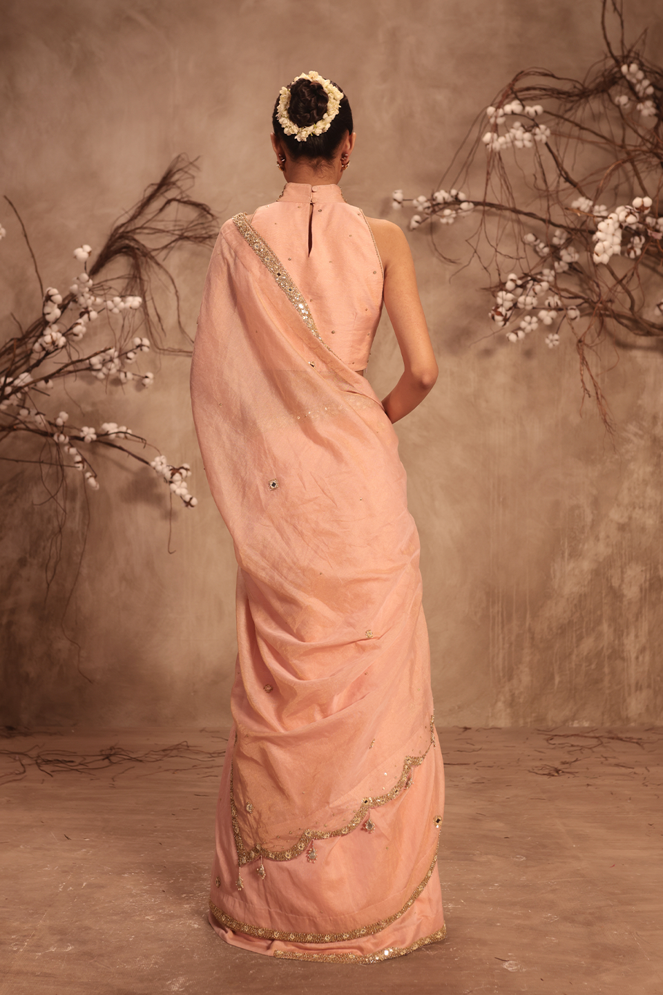 Nazakat Light Pink Choker Neck Scallop Saree Set