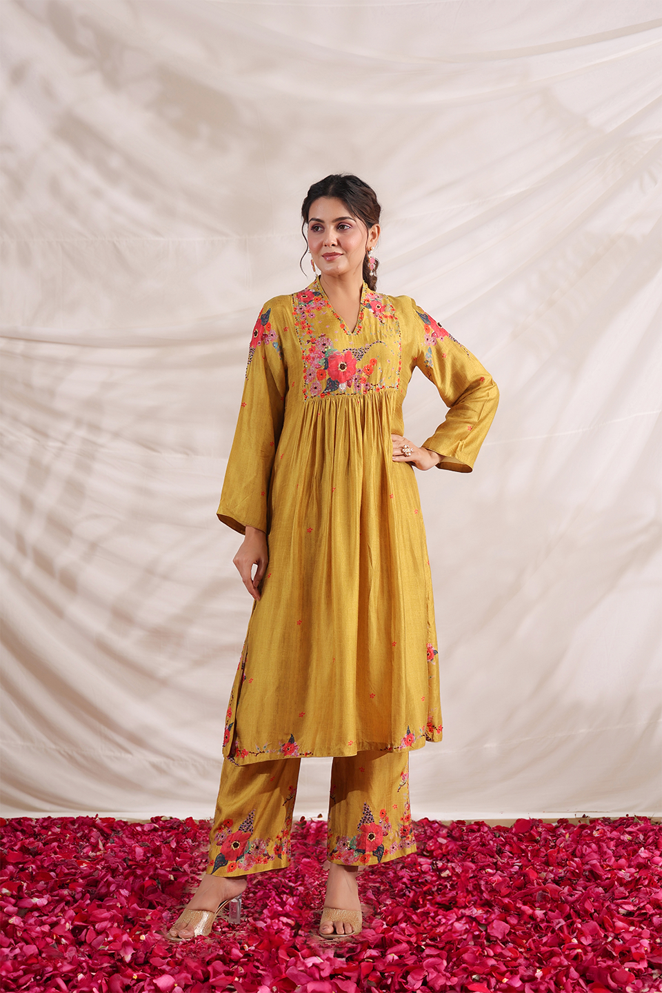 Bahaar Frockstyle Kurta Set