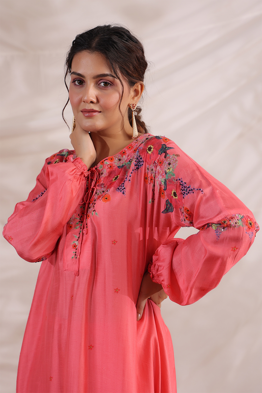 Bahaar Shoulder Embroidered Kurta Set