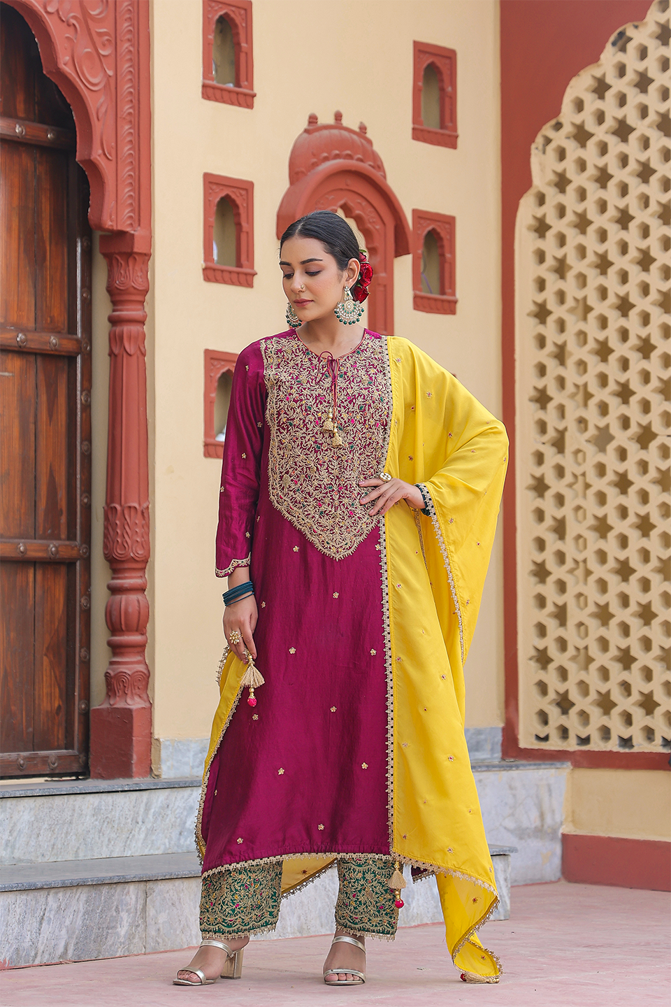 Bird Embroidered Long Kurta
