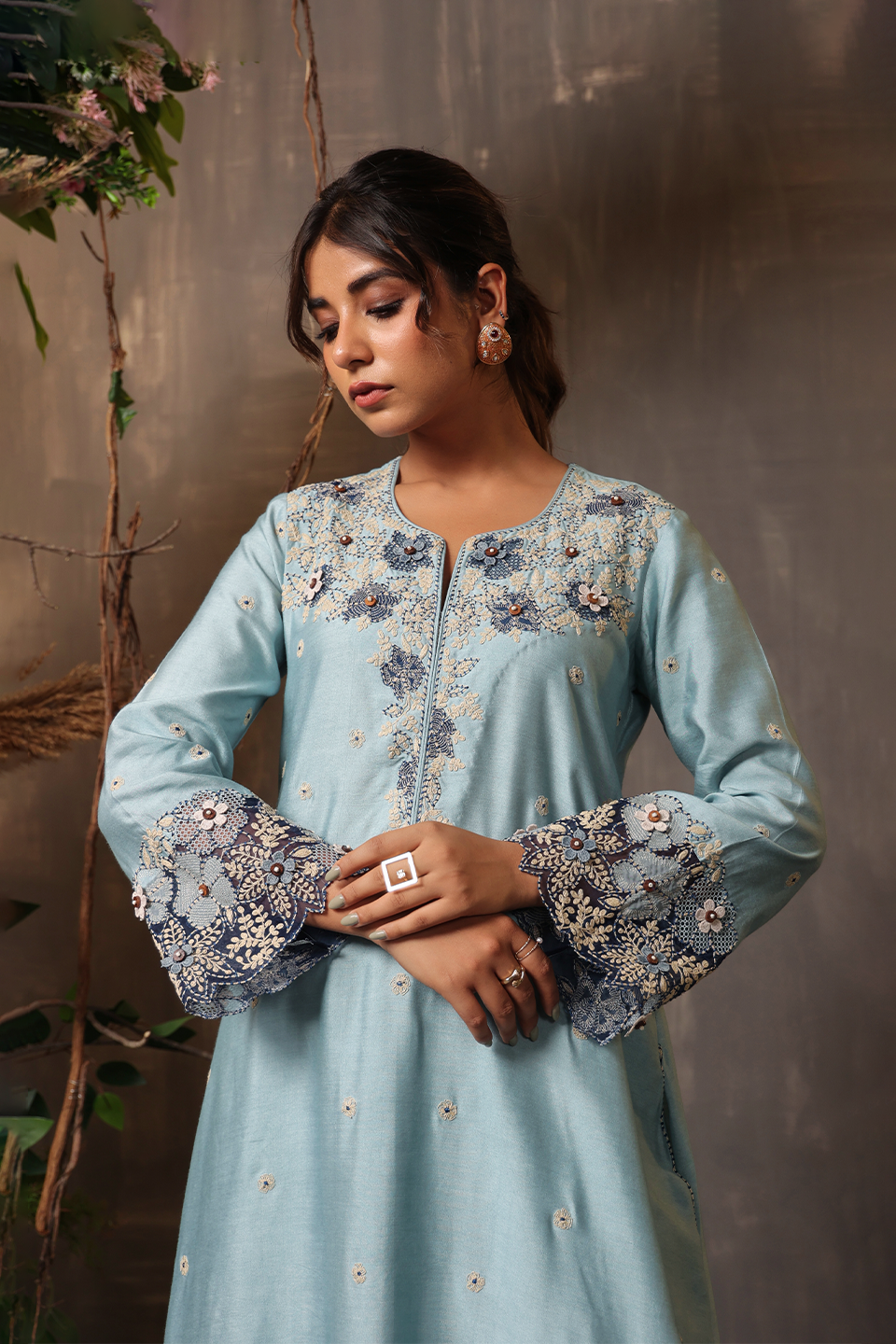 Gulshan Applique Kurta Set