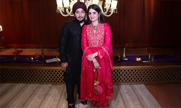 Pink Leaf Jaal Chunnat Kurta Set