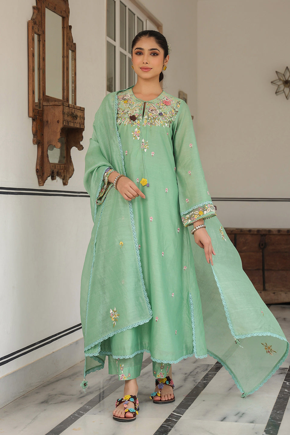 Gulzar Green Choker Neck Kurta Set