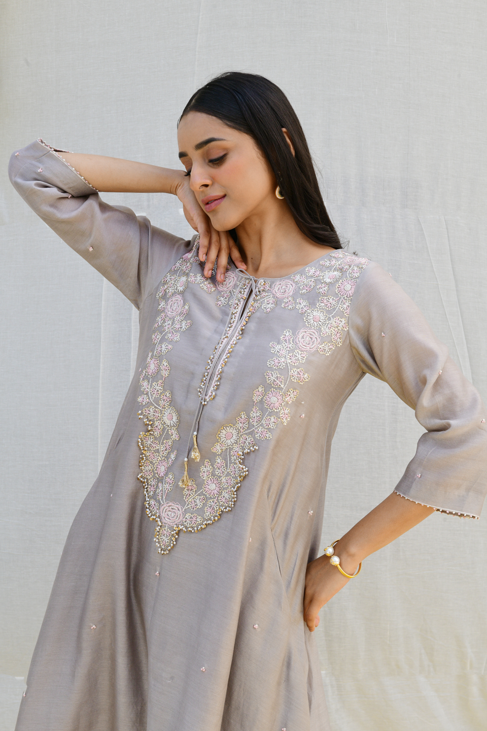 Grey Roselyn Neck Embroidery Kurta Set