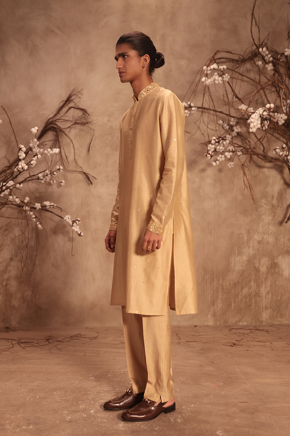 Nazakat Ivory Embroidered Collar Kurta Set