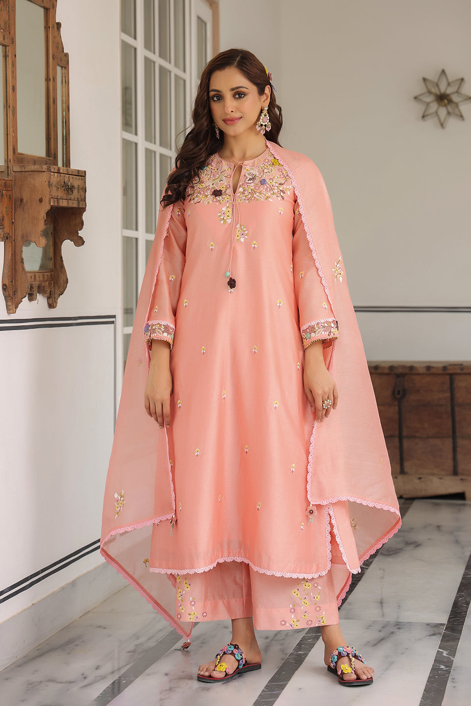 Gulzar Peach Choker Neck Kurta Set