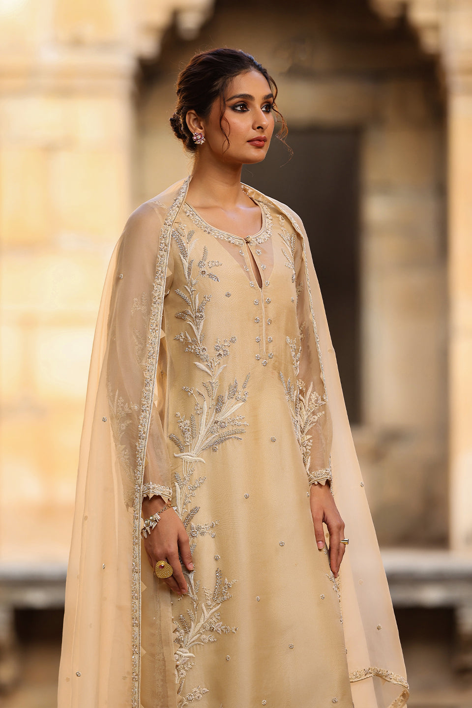 Vaayu Beige Phool Patti Kurta Set