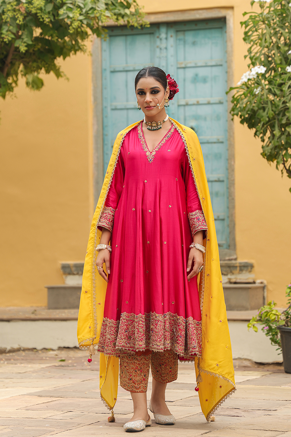 Bird Embroidered Neck Kalidar