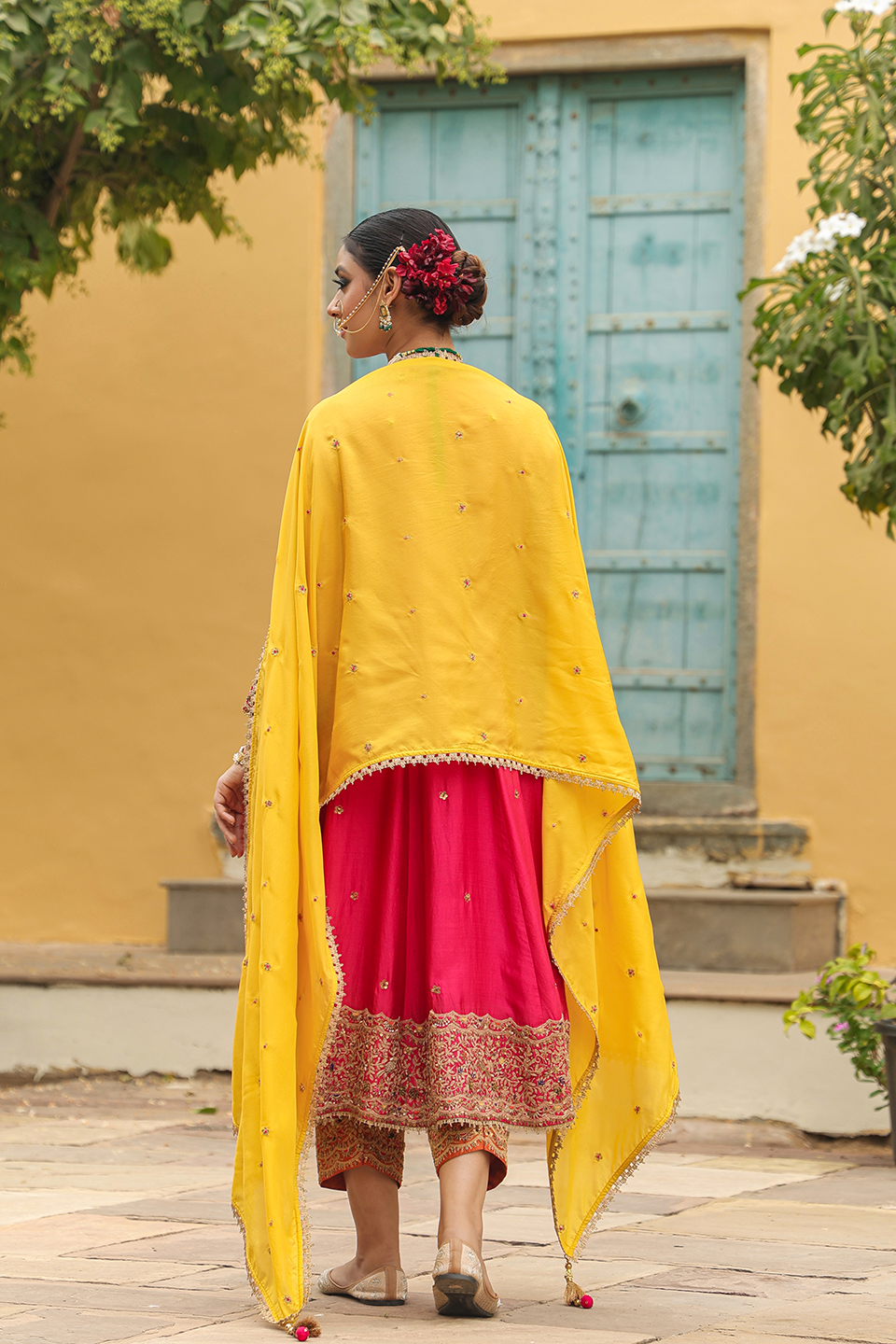 Bird Embroidered Neck Kalidar