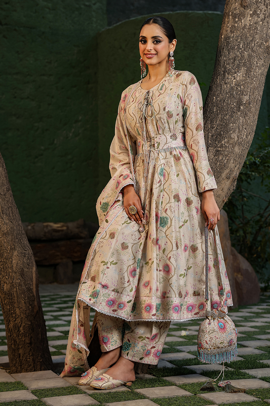 Mughal Bano Kalidar Set