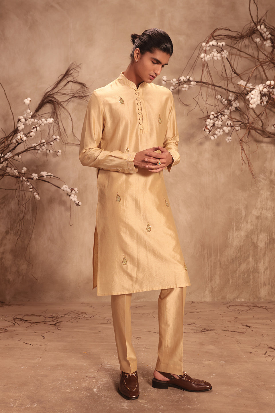 Nazakat Ivory Applique Buti Kurta Set