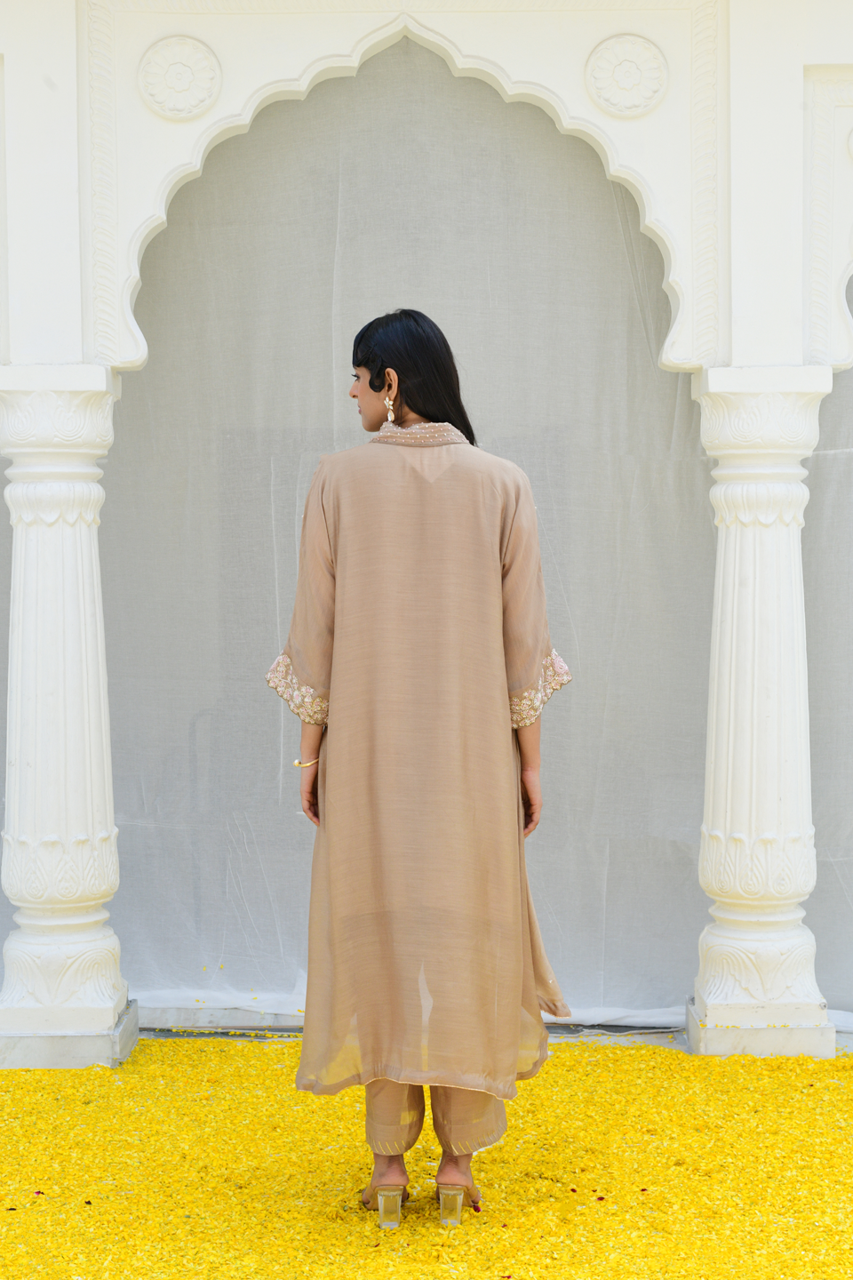 Ivory Roselyn Collar Embroidery Kurta Set