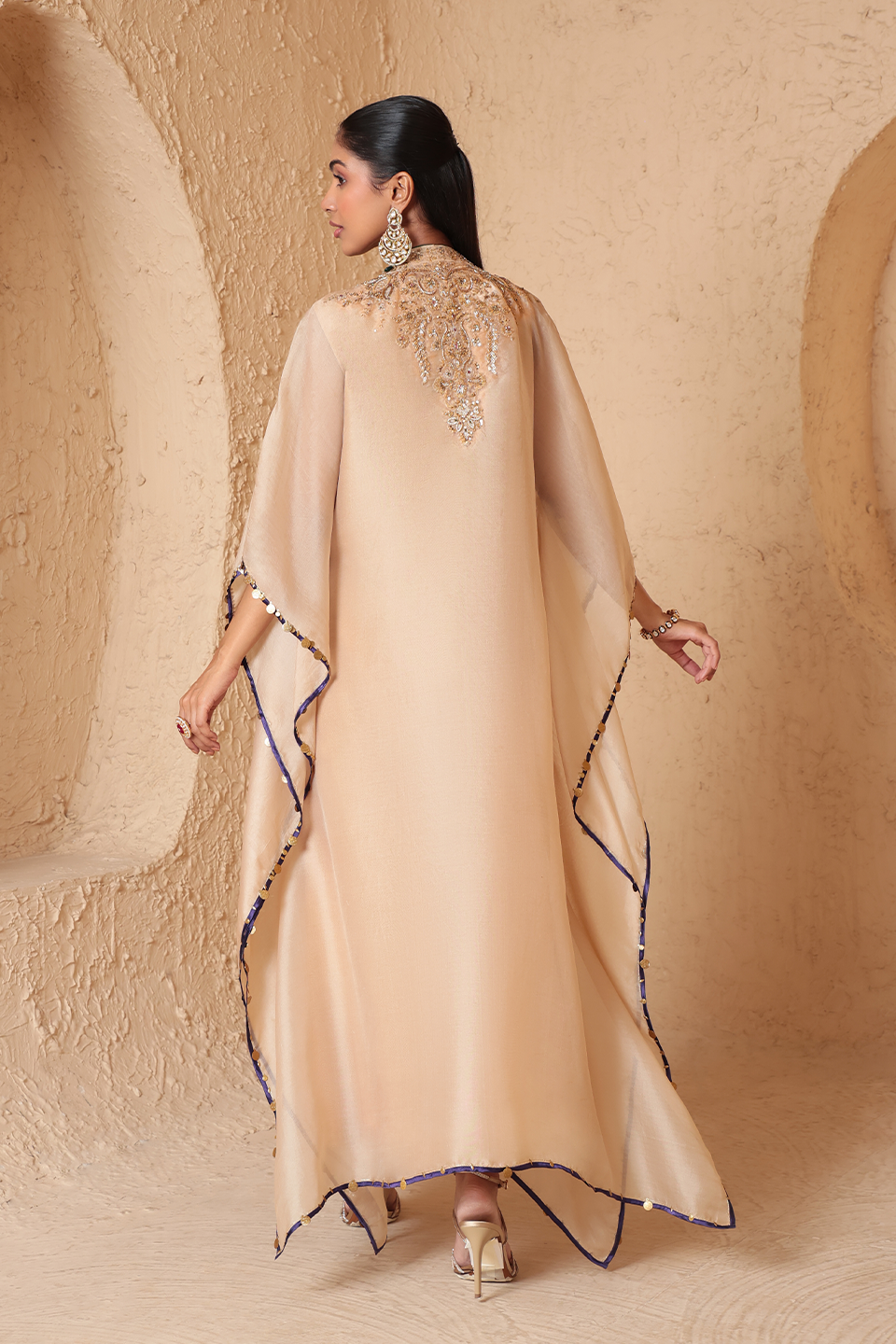 Zar:Rang Ivory Heavy Kaftan Set