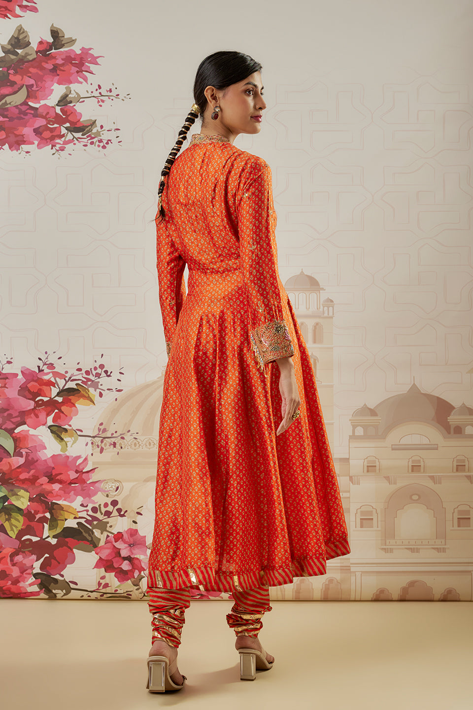 Riwayat Orange Printed kalidar set