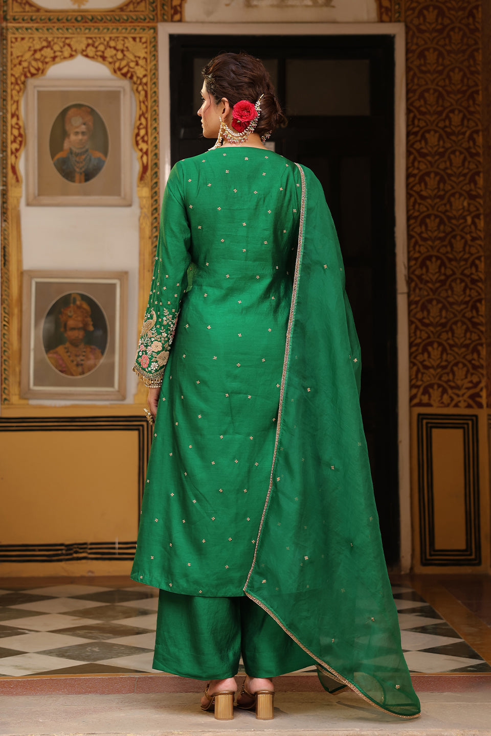 Ahista Green Mayur Applique Frockstyle Kurta Set