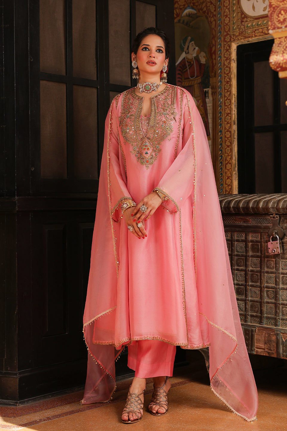 Ahista Pink Pakhi Yoke Pheran Long Kurta Set
