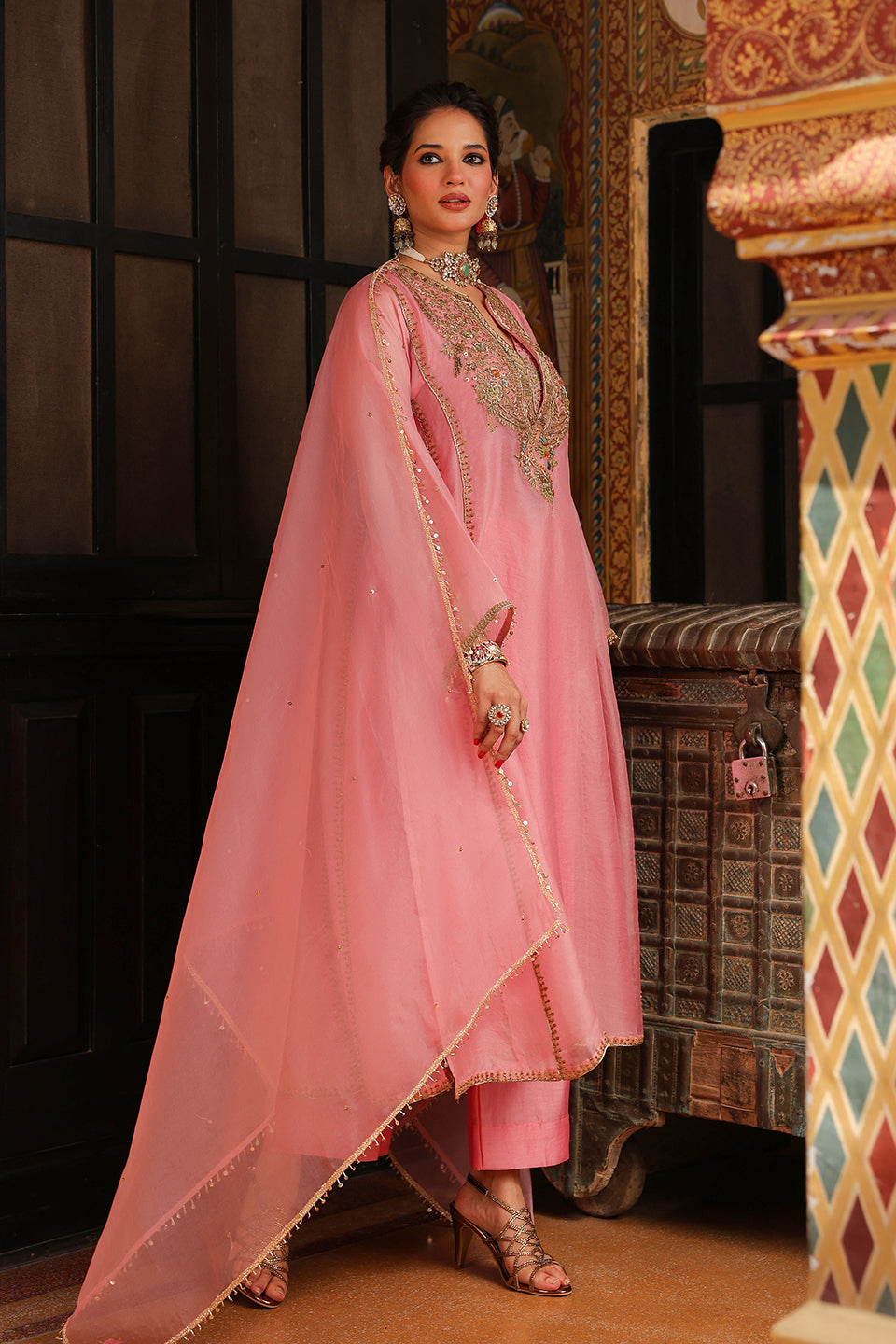 Ahista Pink Pakhi Yoke Pheran Long Kurta Set