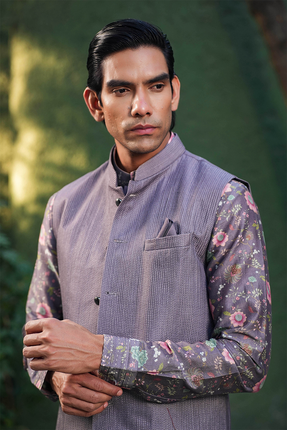Purple Mughal Embroidered Bandi