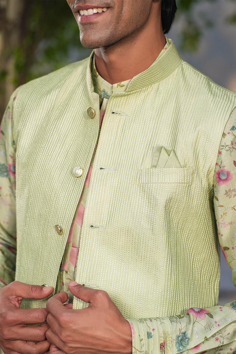 Mint Green Mughal Embroidered Bandi