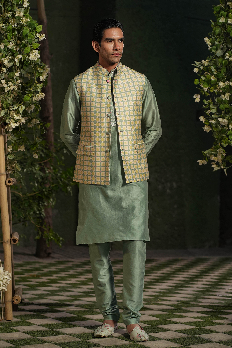 Turquoise Mughal Printed Bandi