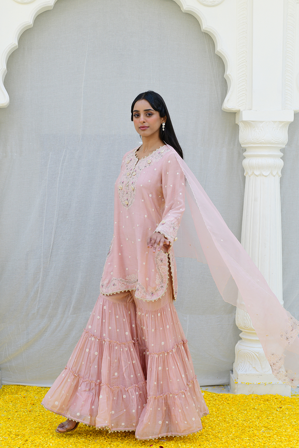 Pink Reef Light Sharara