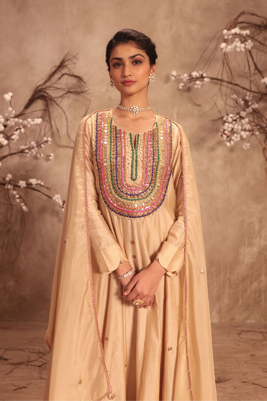 Nazakat Ivory Kalidaar Set