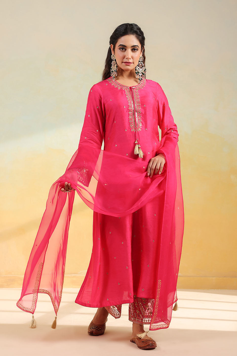 Pink Noor Farshi Kurta Set