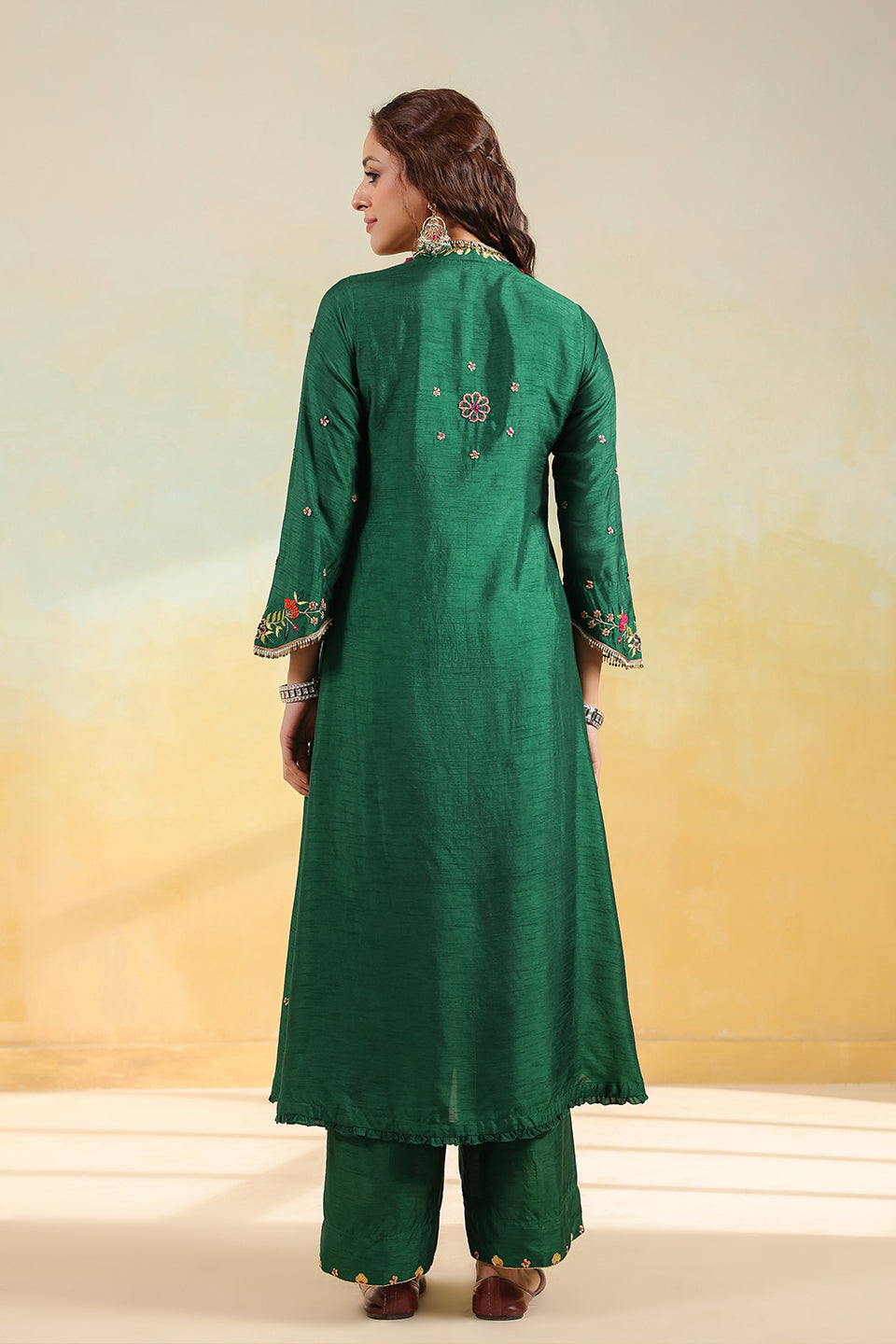 Green Multicolor French Knot Kurta Set