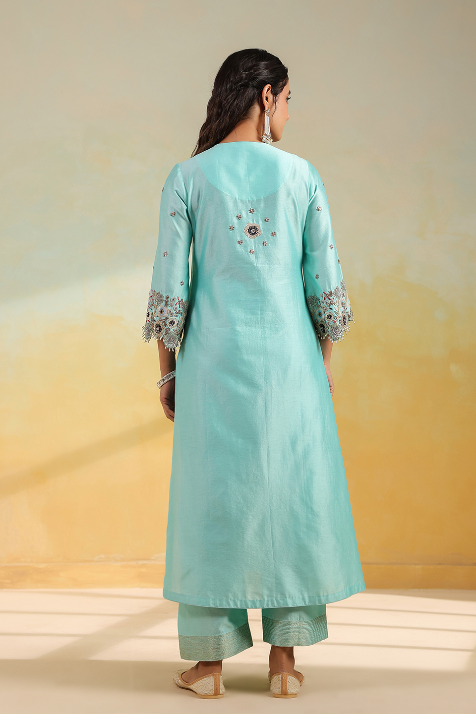 Light Blue Rose Cut Scallop Kurta Set