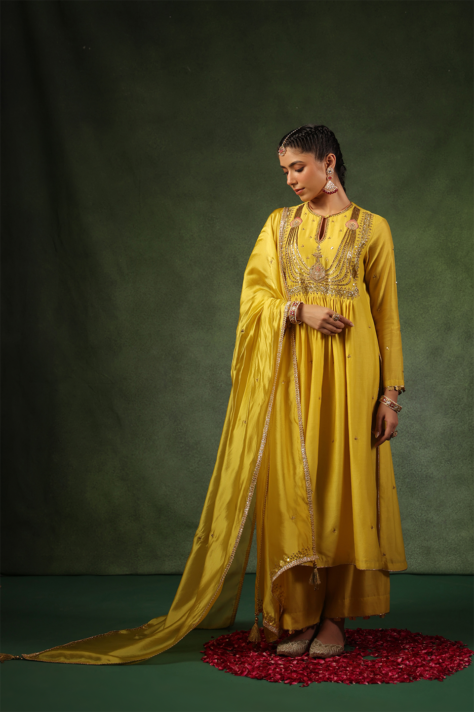 Pakeezah Jadau Joda Sunehra