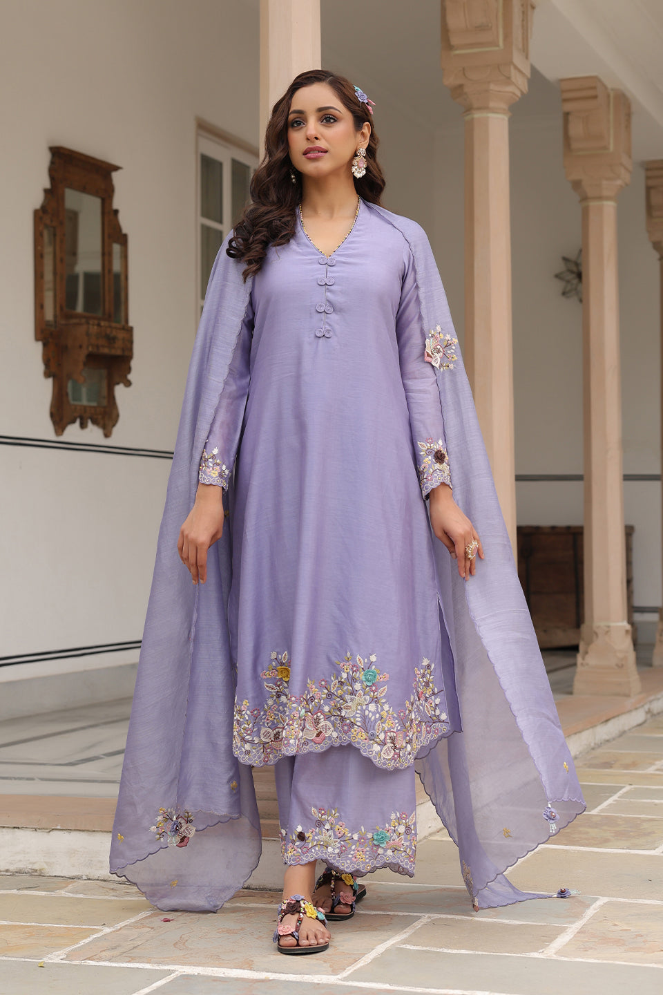 Gulzar Lilac Scallop Kurta Set