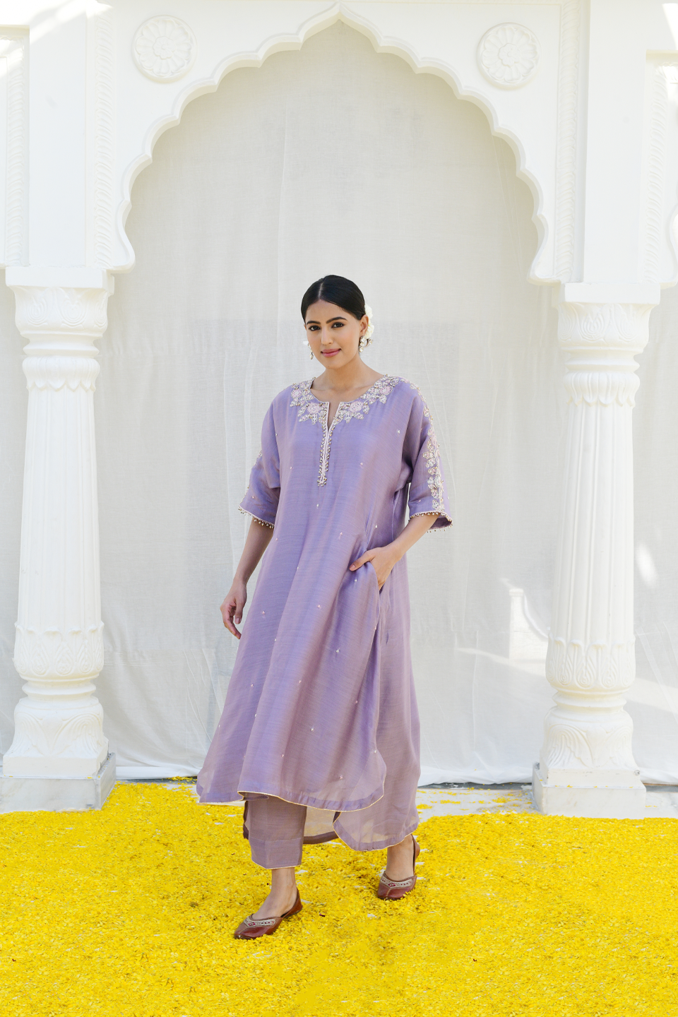 Lilac Roselyn Shoulder Embroidery Kurta Set