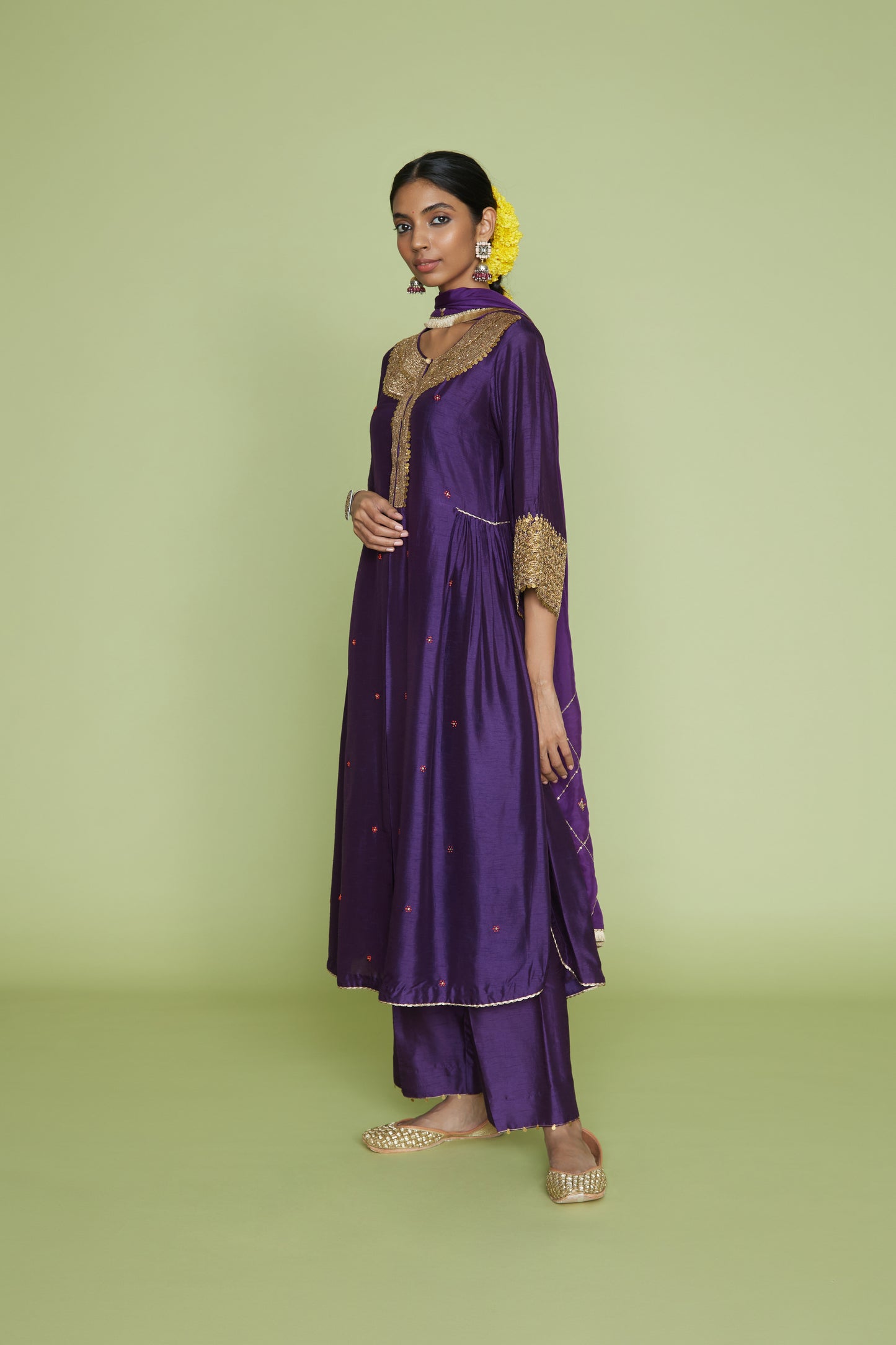 Purple Heavy Pitta Neck & Marodi Sleeves Kurta Set