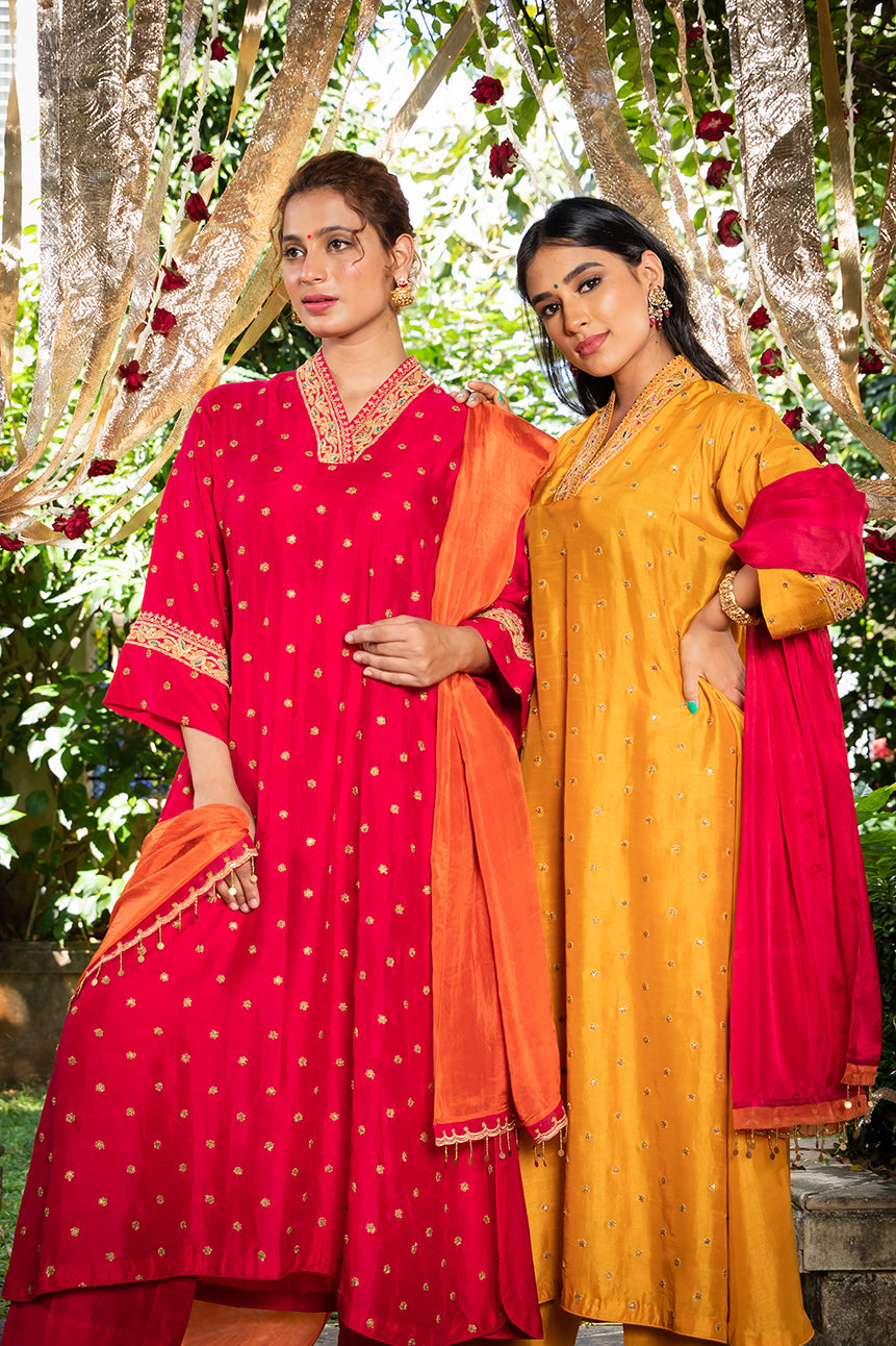 Pink Resham V Neck Kurta Set