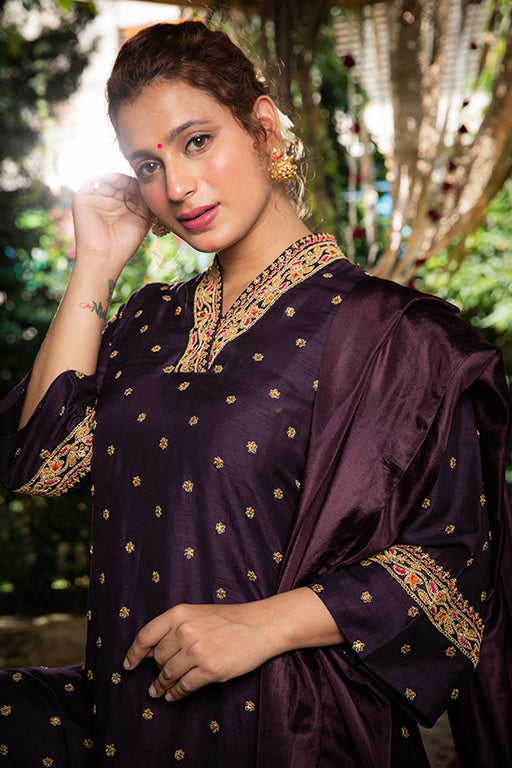 Purple Resham V Neck Kurta Set