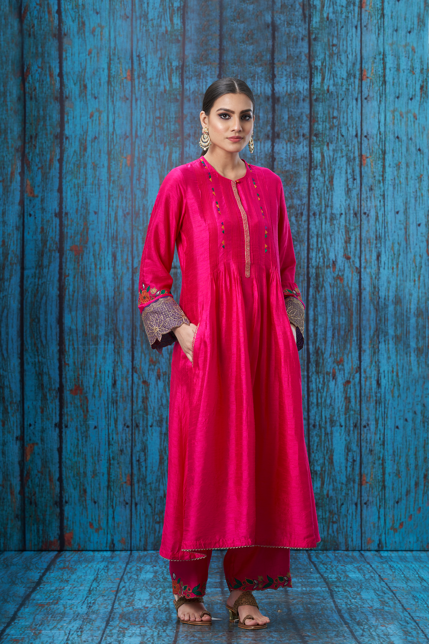 Pink Applique Lotus Sleeves Kurta Set