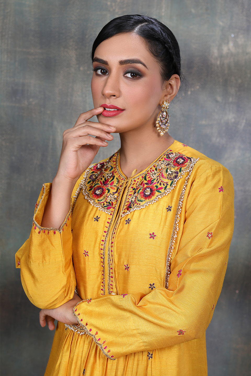Mustard Floral Zardozi Chunnat Kurta Set