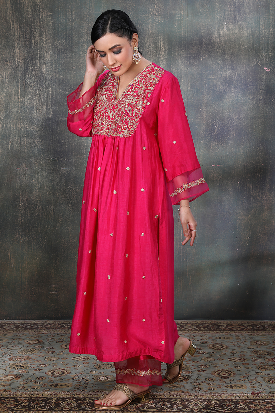 Pink Leaf Jaal Chunnat Kurta Set