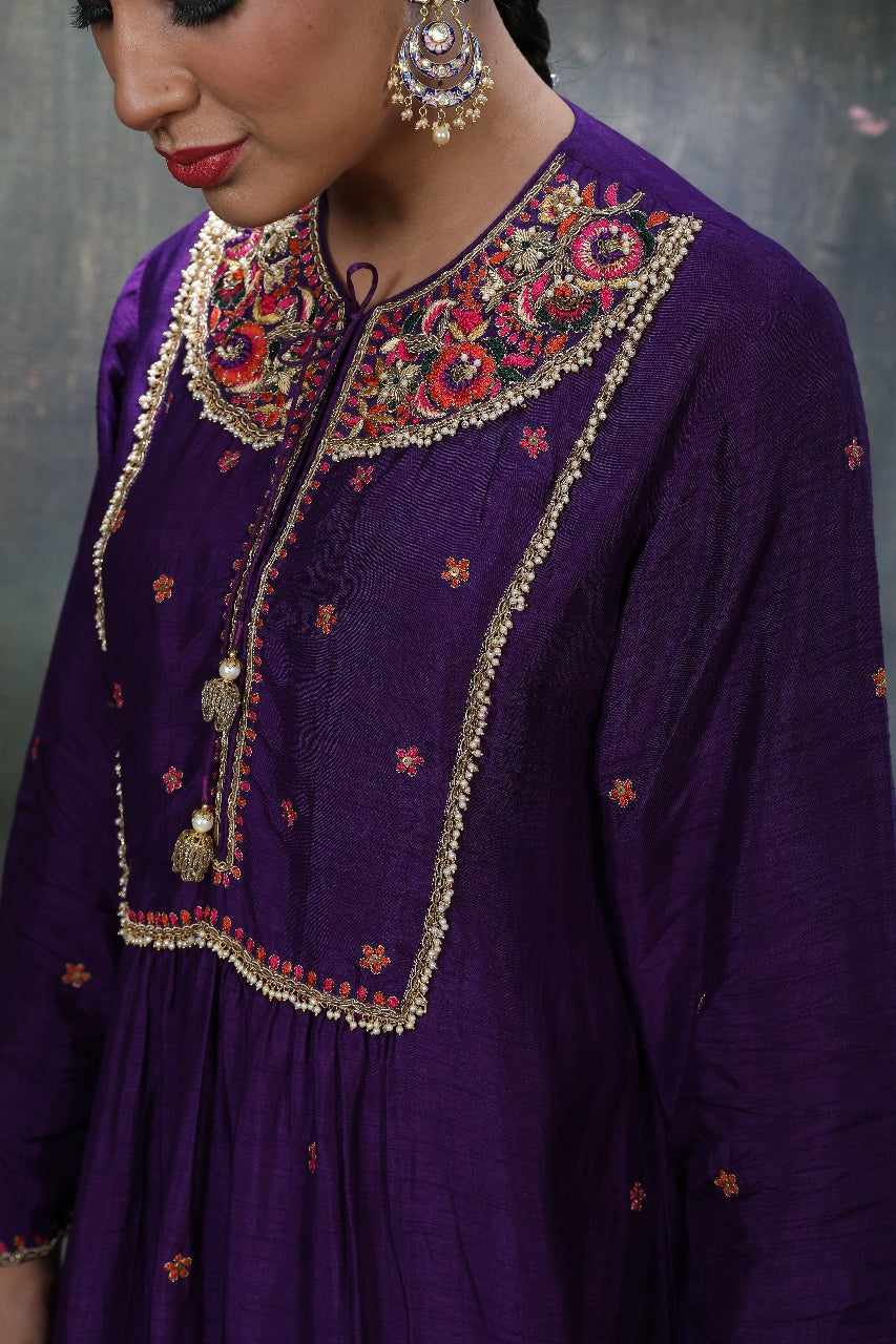 Purple Floral Zardozi Chunnat Kurta Set