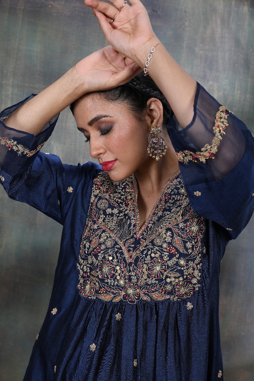 Blue Leaf Jaal Chunnat Kurta Set