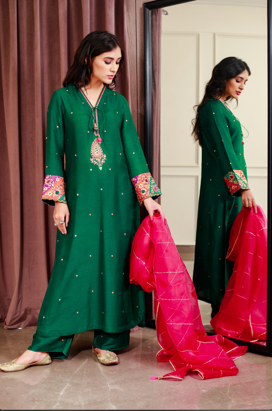 Emerald Green Paisely Gota Patti Kurta Set