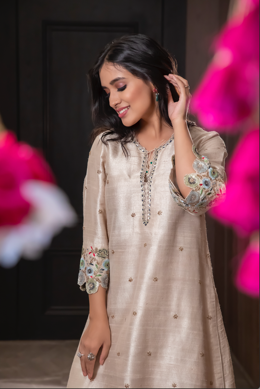 Ivory Rose Cut Scallop Kurta Set