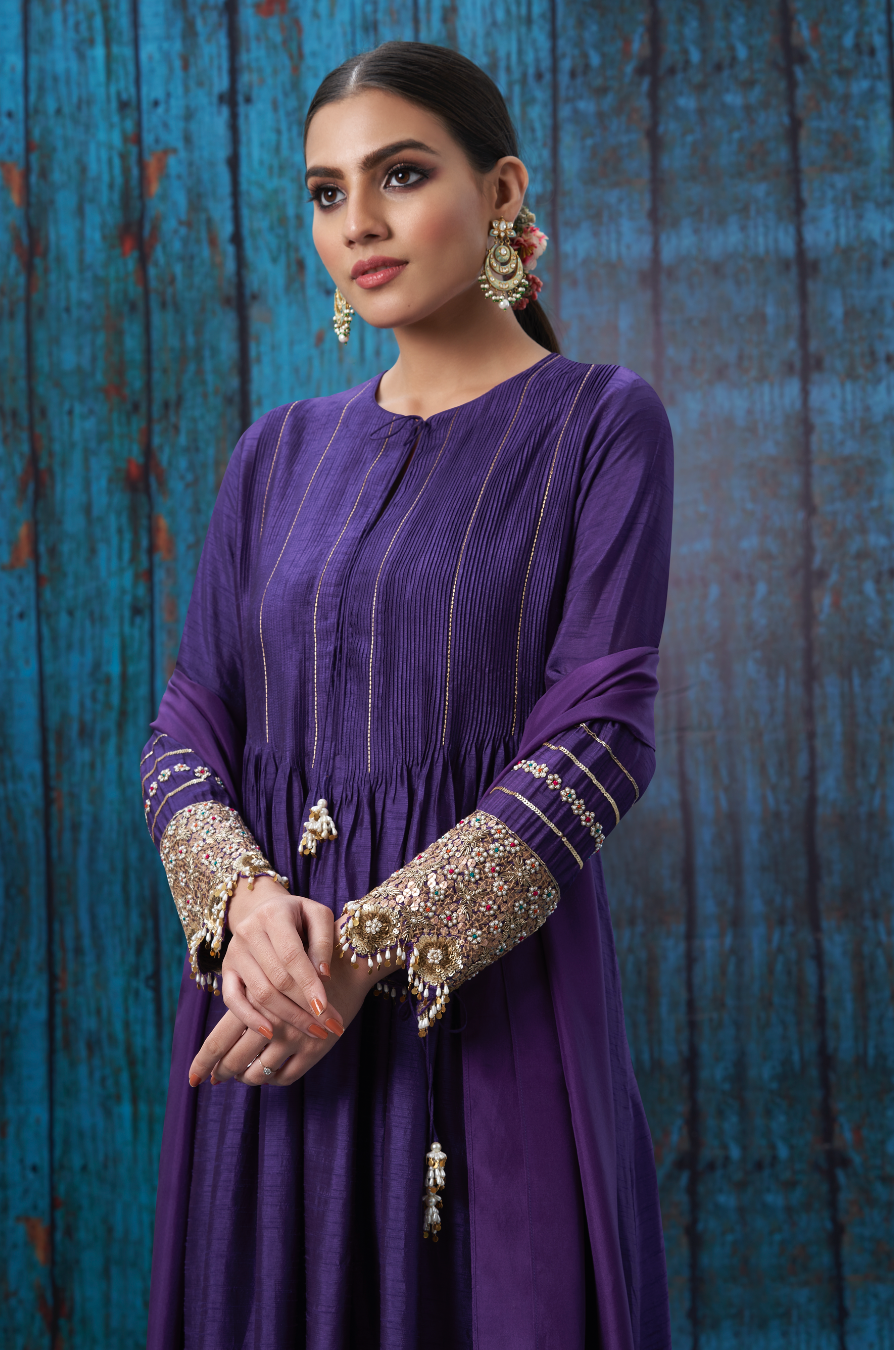 Purple Tikki and Pearl Cuff Sleeve Kurta Set