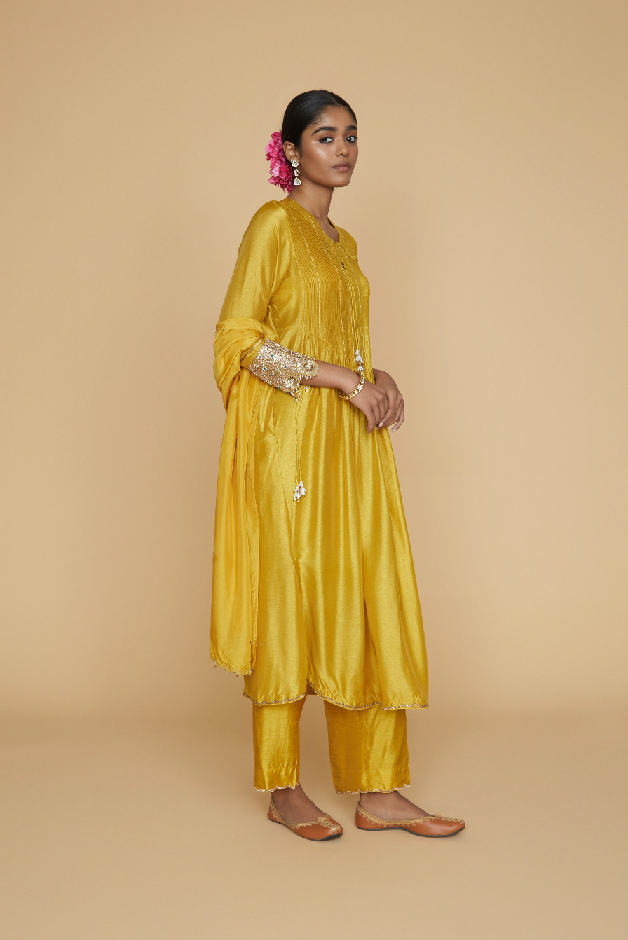 Mustard Tikki and Pearl Cuff Sleeve Kurta Set