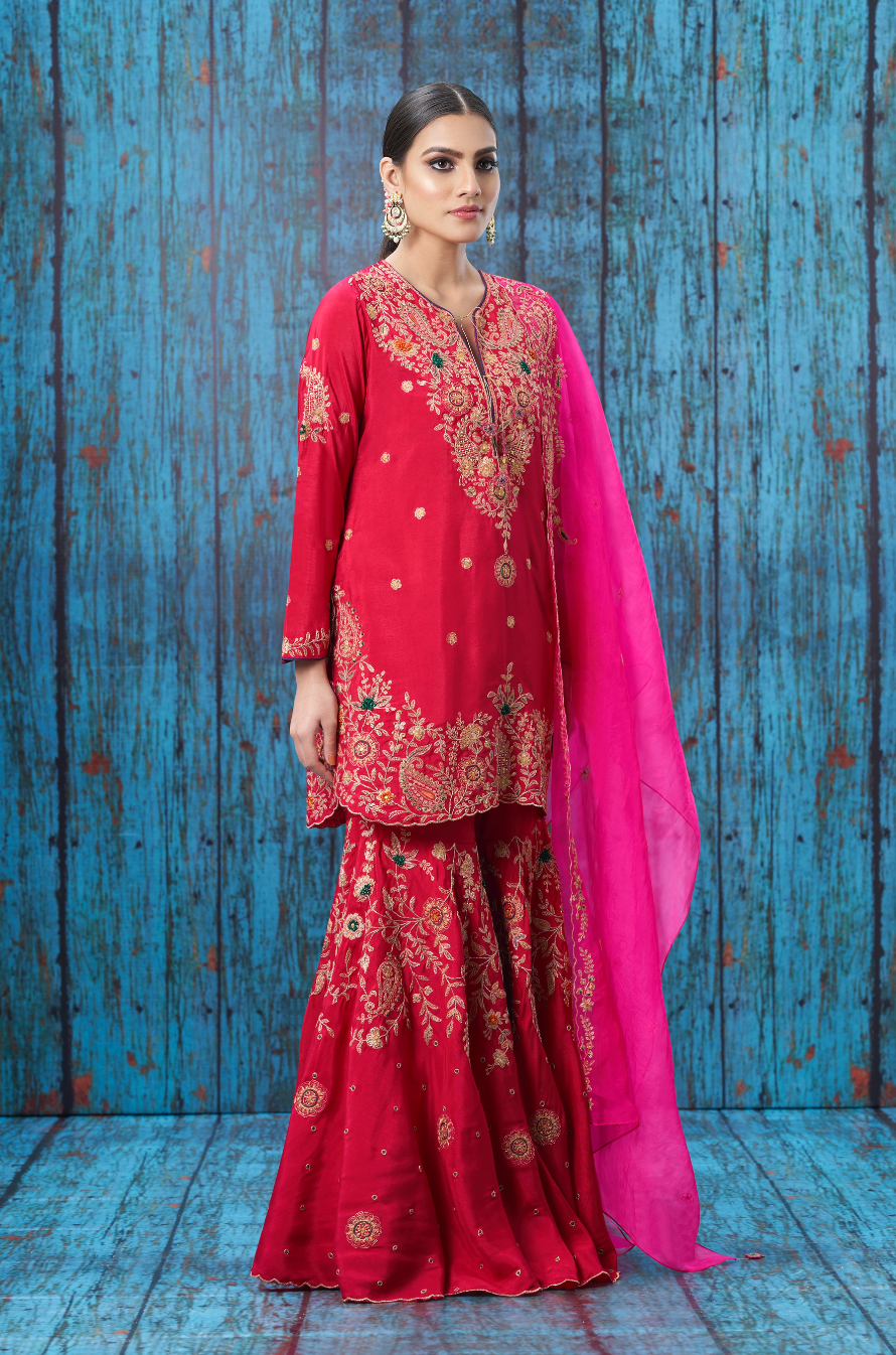 Pink Kairi Buta Jaal Sharara Set
