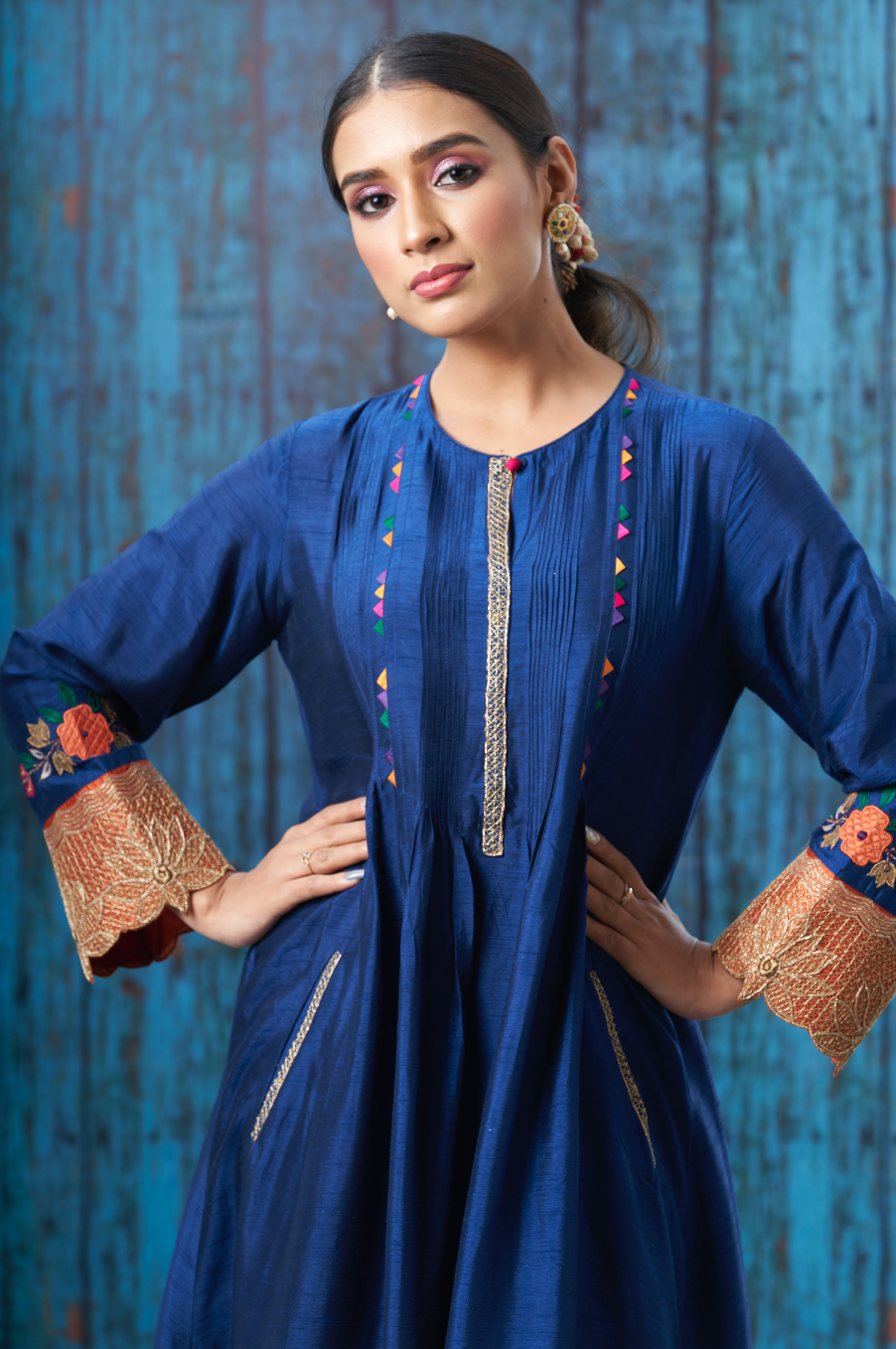 Blue Applique Lotus Sleeves Kurta Set