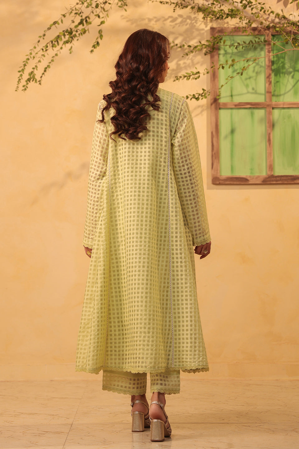 Vaayu Green Panelled Kalidar Set